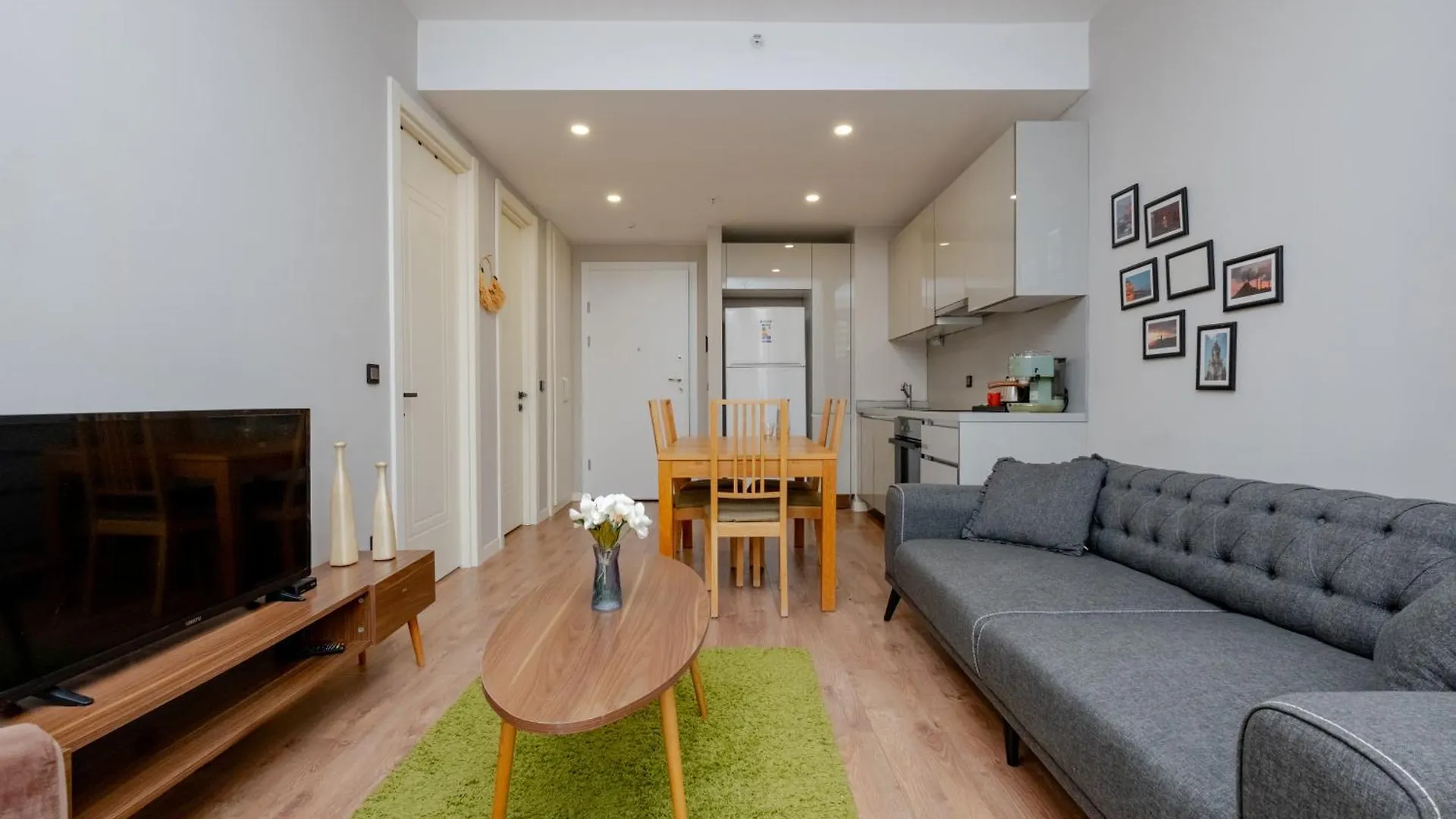 Apartamento Metro Istasyonu Karsisi Lux Daire Estambul Turquía